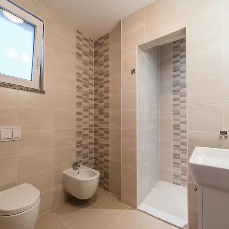Vila Deluxe Four Bedroom With Private Pool 6 *