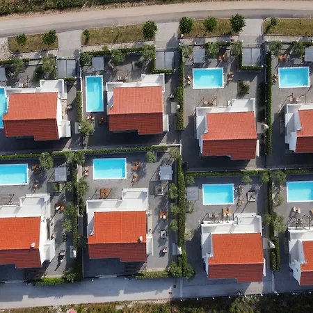 빌라 Deluxe Four Bedroom With Private Pool 6