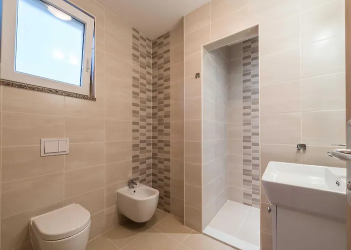 빌라 Deluxe Four Bedroom With Private Pool 6 *