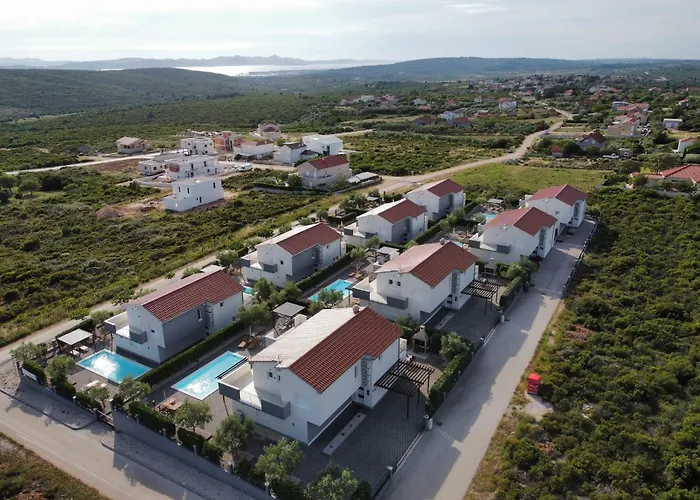 빌라 Deluxe Four Bedroom With Private Pool 6